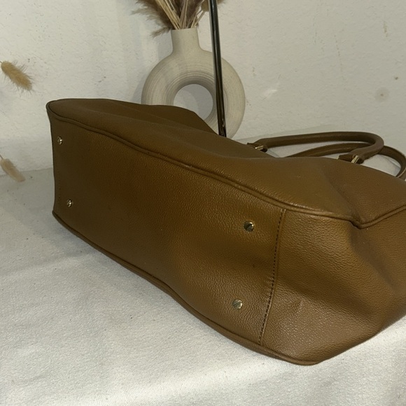 TORY BURCH - Large Brown Leather Tote bag - Picture 5 of 13